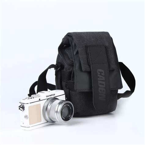 best compact camera bag